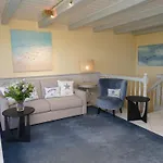 Apartment In Mit Garten Und Terrasse By Interhome Morsum (Sylt)